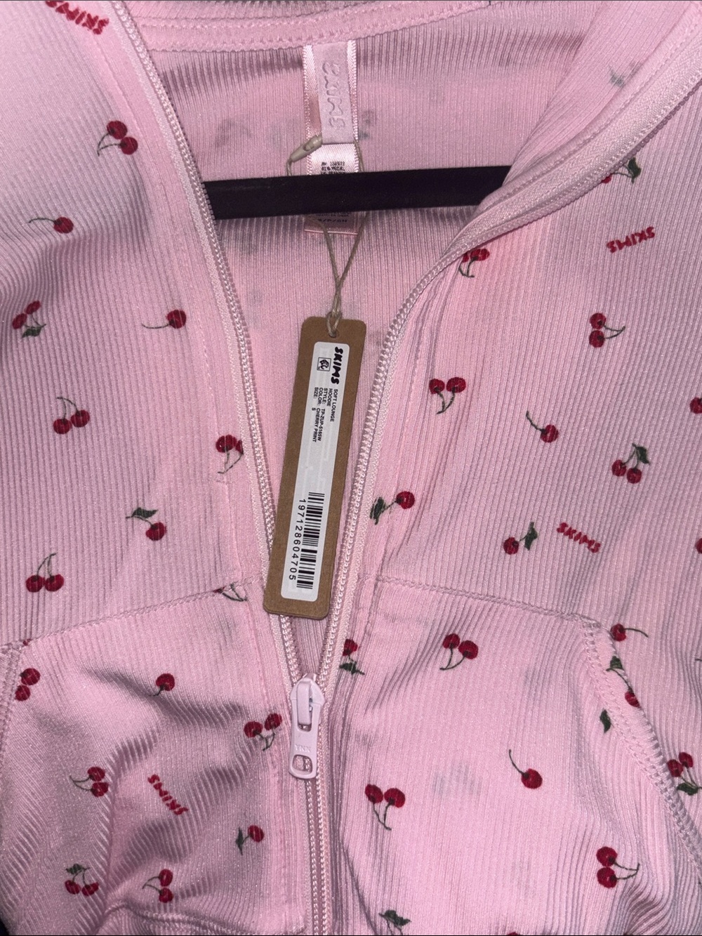 SKIMS Cherry Blossom Print Cropped Hoodie - Picture 4 of 4
